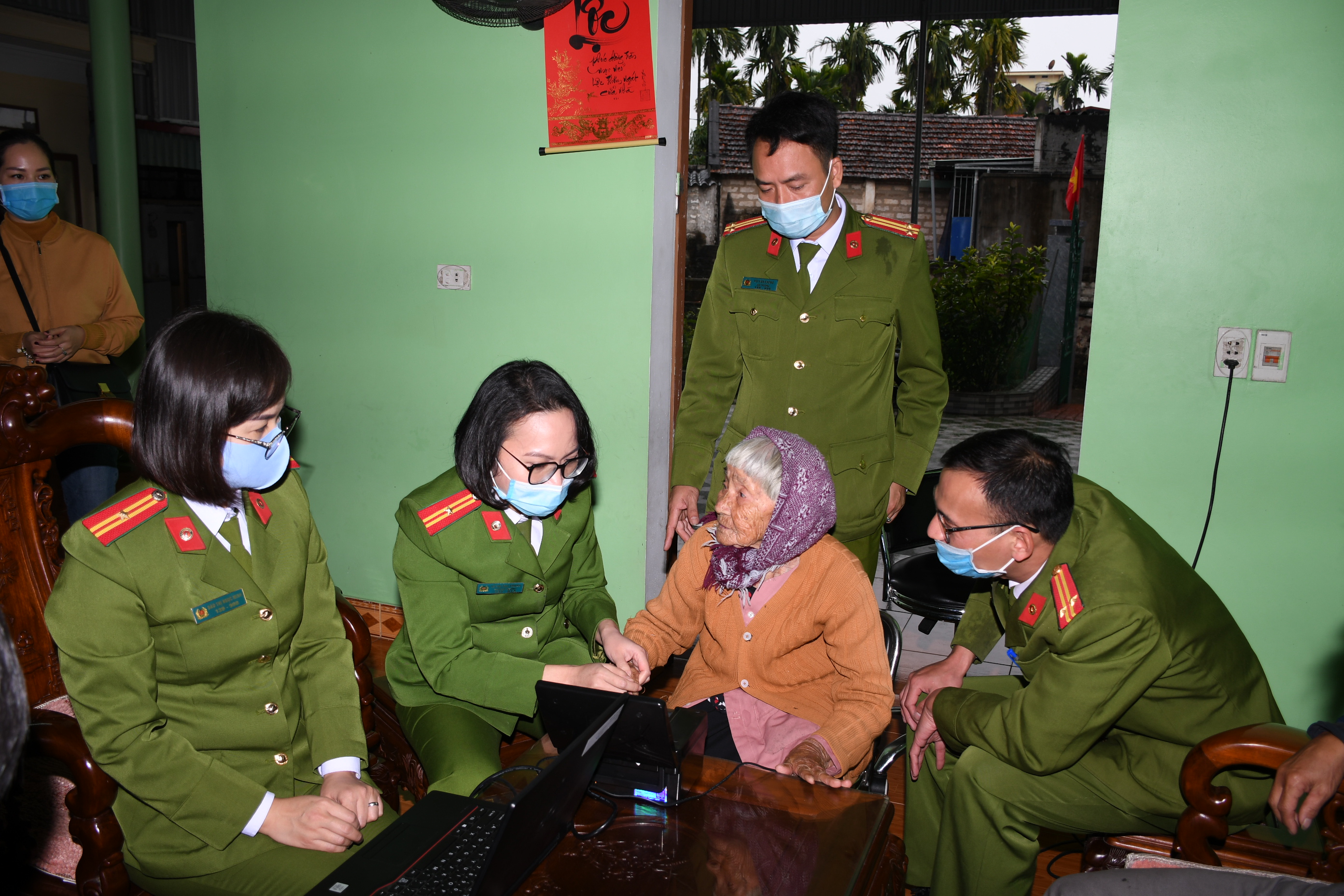 Thông báo lịch và hướng dẫn cấp căn cước công dân gắn chíp điện tử ngày 21/6/2021 trên địa bàn thành phố